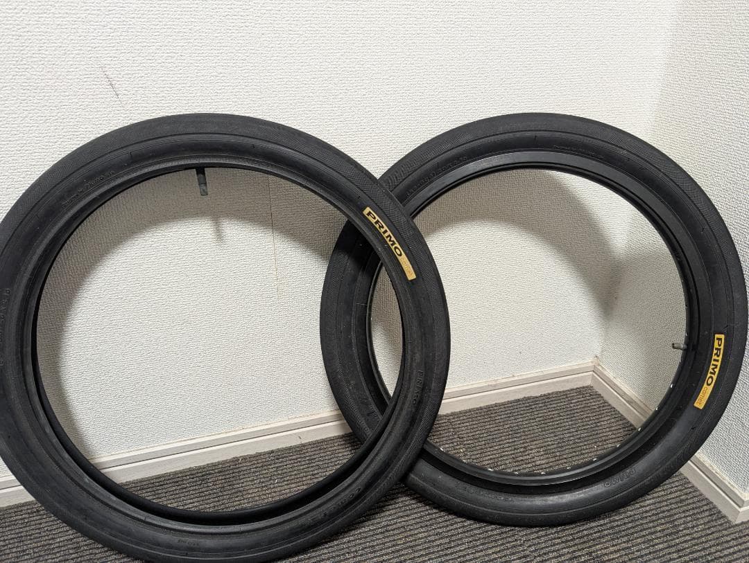 BMXタイヤ　ネオクラシック？PRIMOコメット2本セット