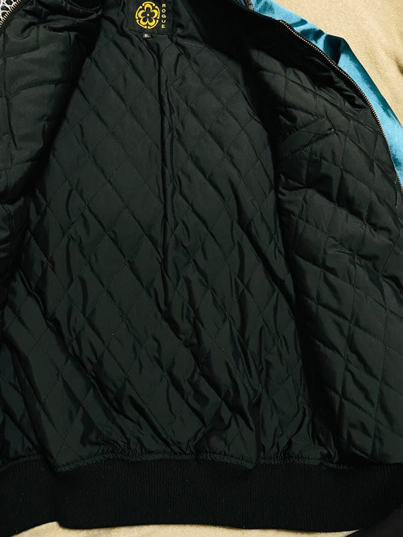 美品 未使用近い ROGUE 龍日本限定 スカジャン サテン vintage 青