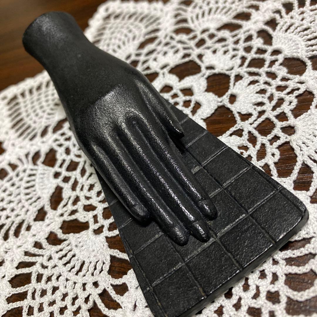 ハンドクリップ　淑女の手　　　　　　ペーパーウエイト