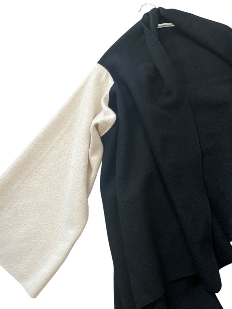 PLAIN PEOPLE ＊SULTAN圧縮ウールニット片袖ストール