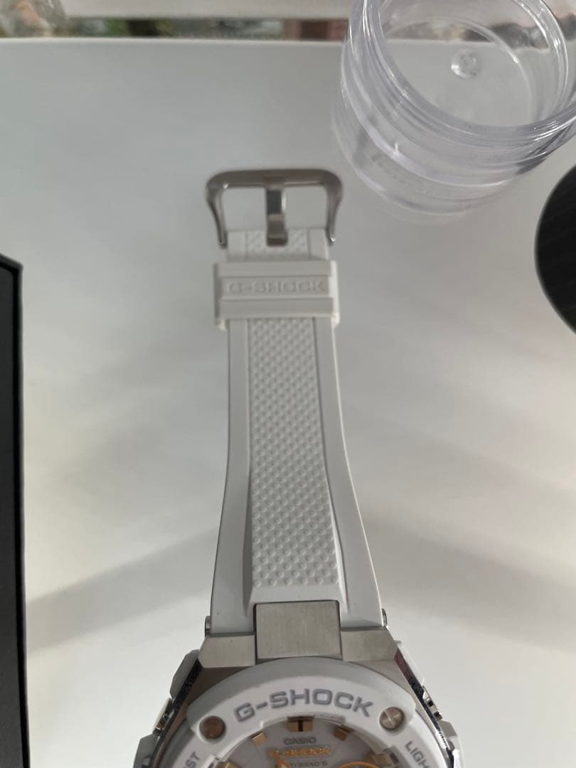 カシオ G-SHOCK GST-W300