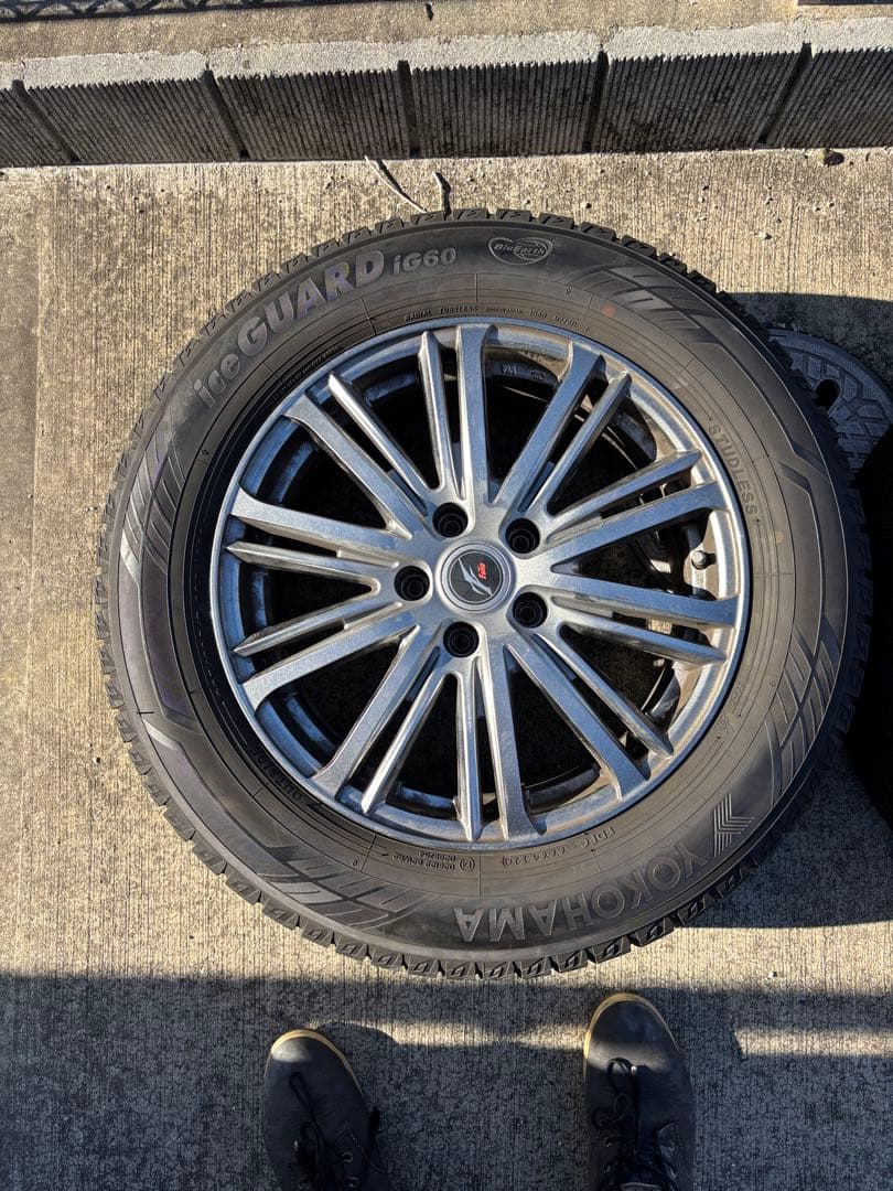225/60/R17 スタットレス　ヨコハマタイiceGUARD 引き渡し対応可