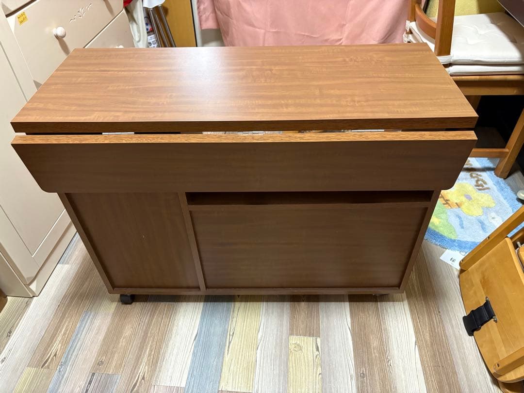 折りたたみ　カウンター　収納