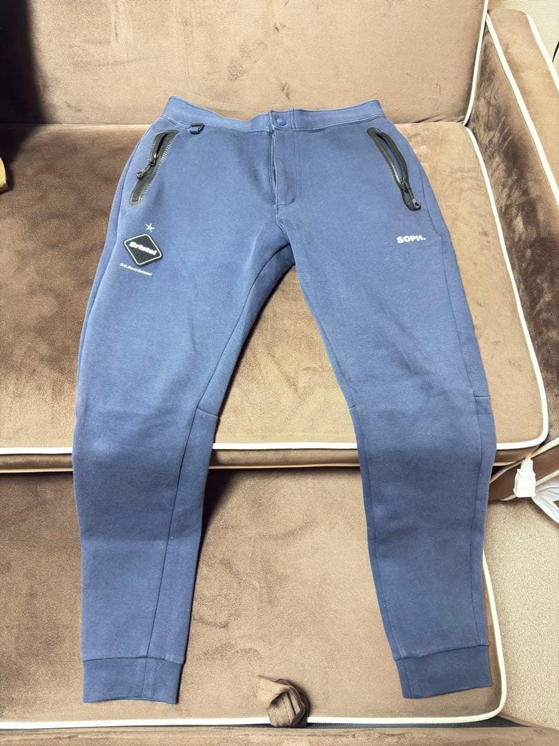 f.c.r.b Bristolスエットパンツ