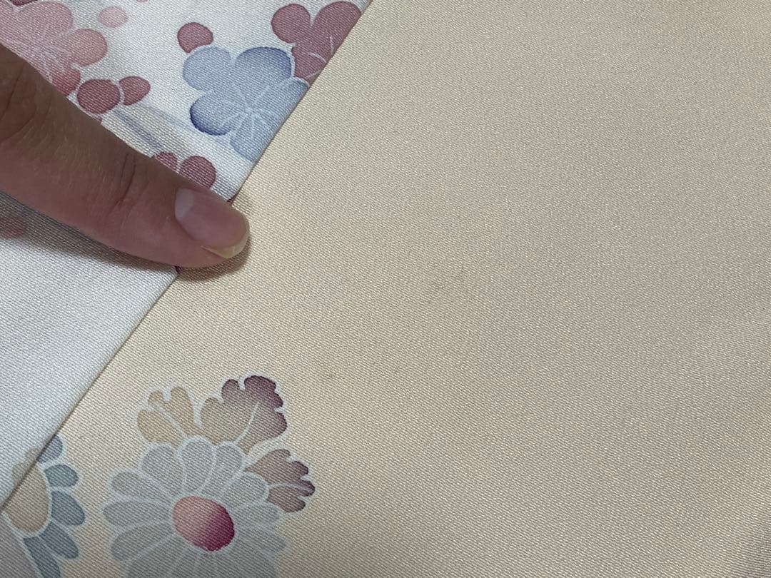 七五三　子供用着物　キッズ　女の子　和服　3歳5歳7歳　レース　イエローベージュ