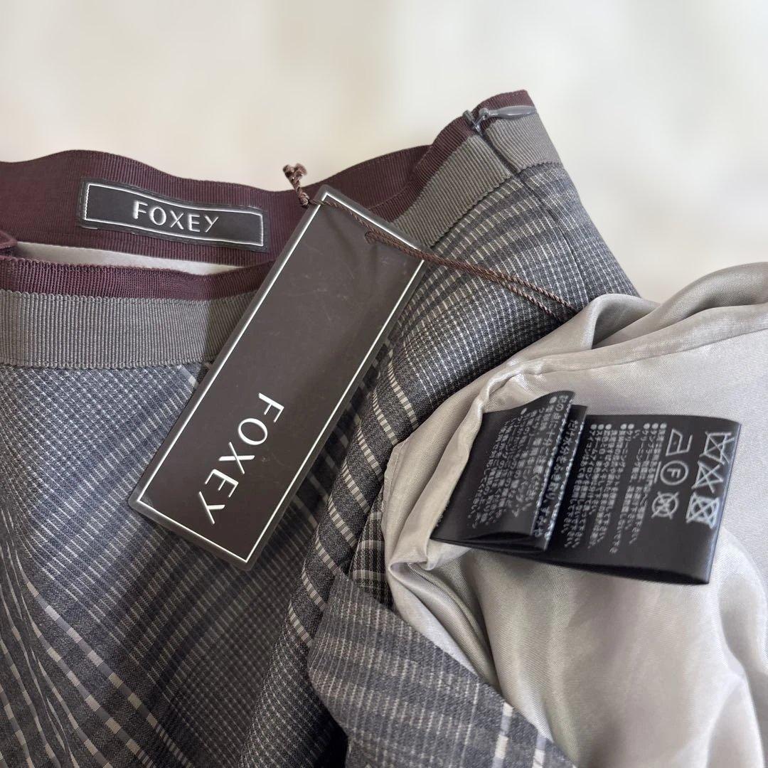 フォクシー　スカート