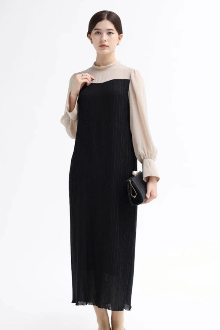 専用　ワンピース　卒業式　シアースリーブプリーツドレス　ヤマダヤ　新品