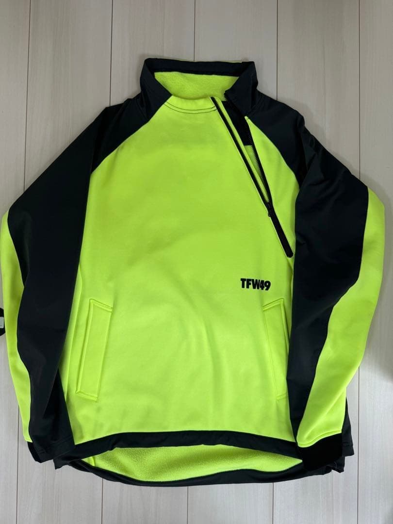 TFW49 　蛍光イエローハーフジッププルオーバー Mサイズ イエロー