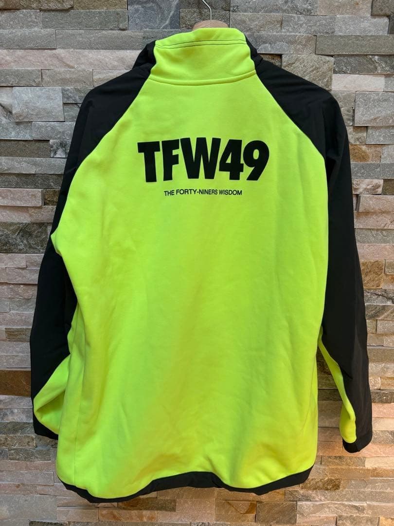 TFW49 　蛍光イエローハーフジッププルオーバー Mサイズ イエロー