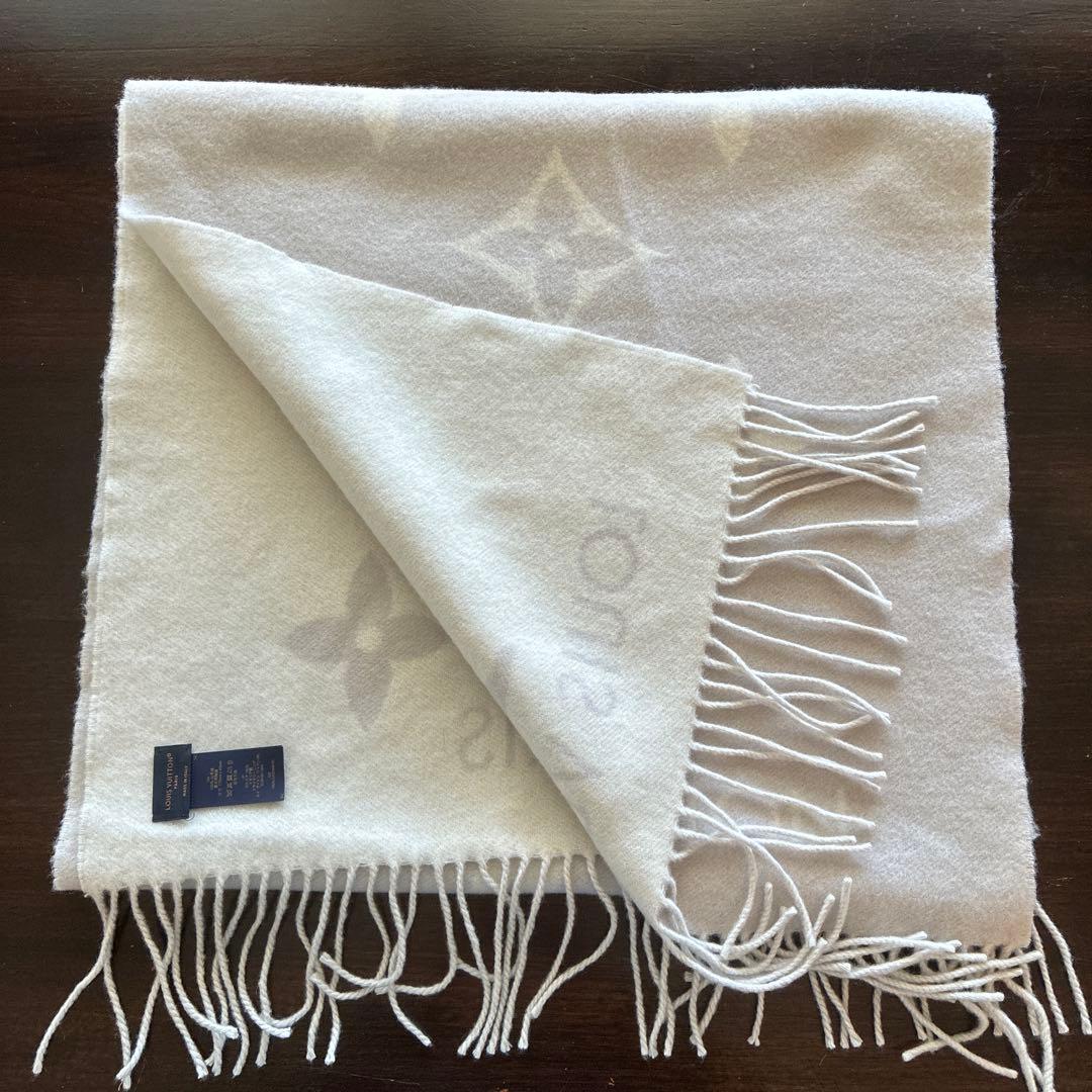 LOUIS VUITTON カシミヤマフラー ホワイト