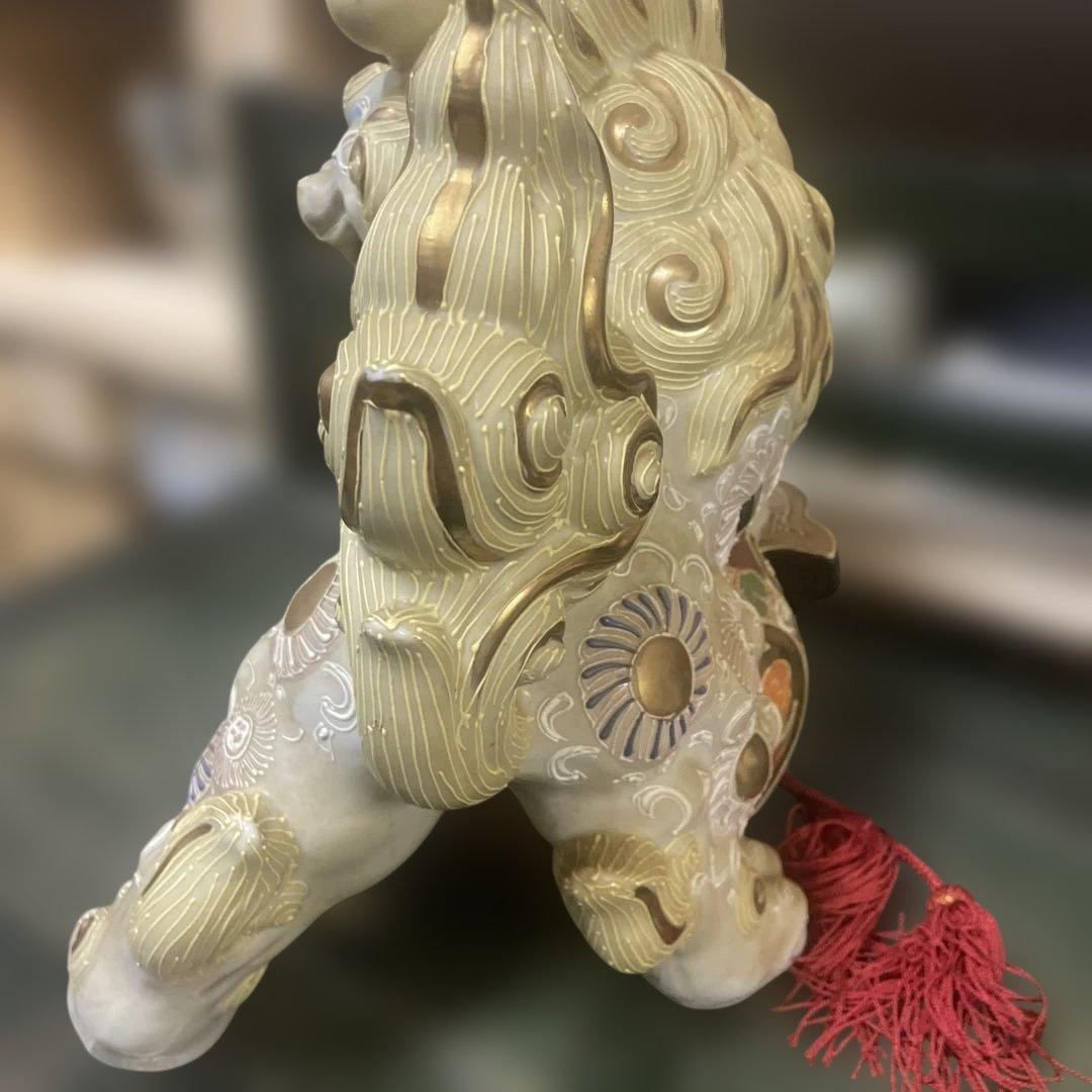 九谷焼打出の小槌にのる玉乗り獅子 石川県九谷焼　アンティーク　骨董