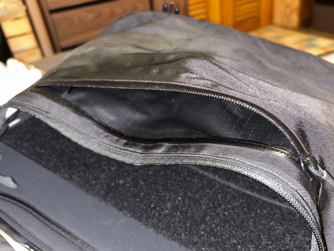 ARC’TERYXCourier Bag 15メッセンジャーバッグ