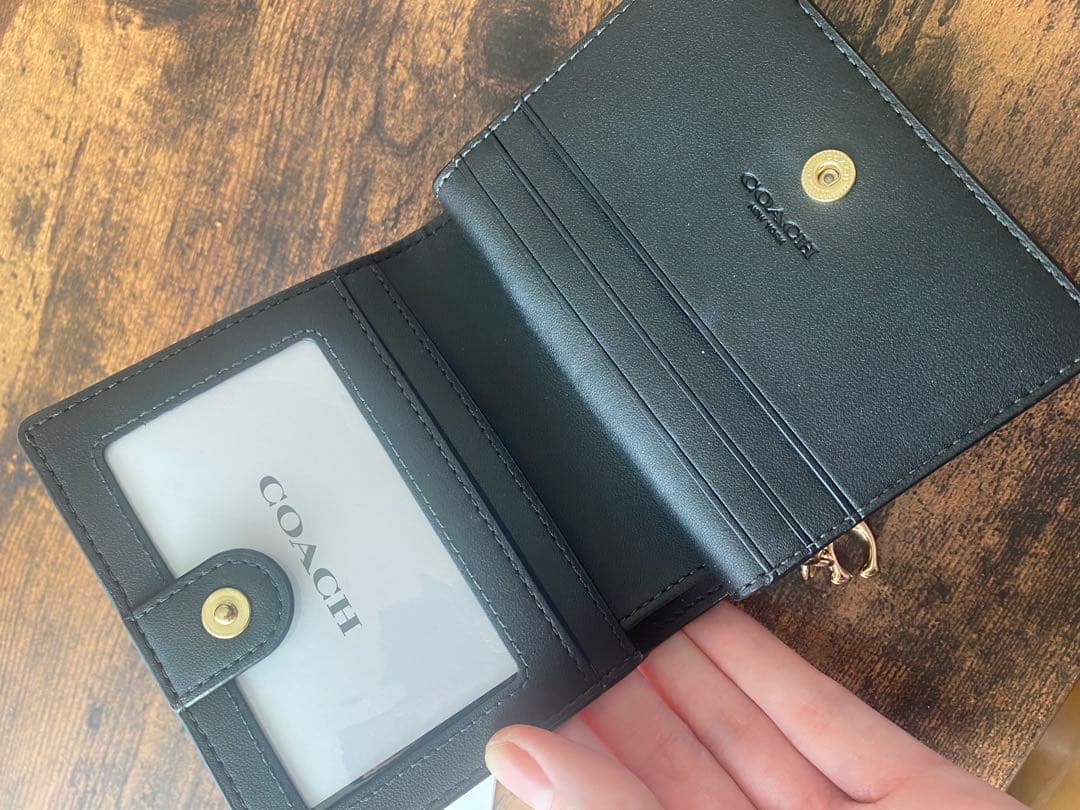 【最終値下げ】 coach スナップウォレット　ブラック　財布　コーチ