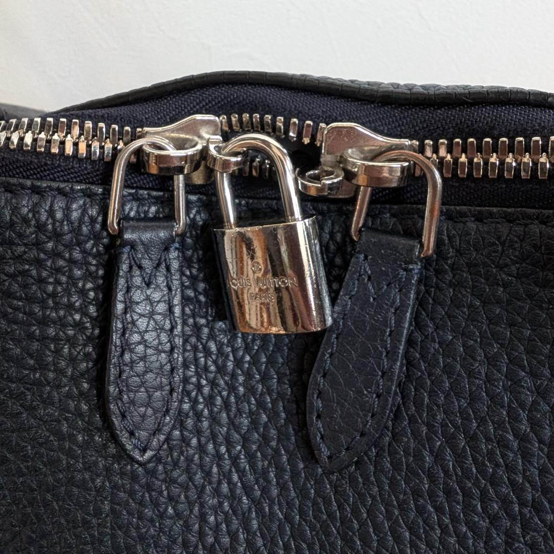 ルイヴィトン イーストサイド ジップドトート ショルダー 2Way ネイビー