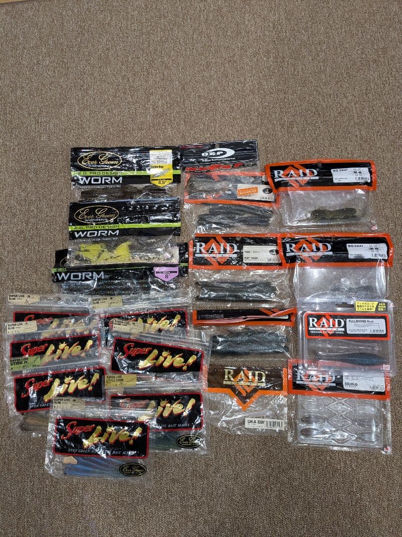 【セール中】バス釣り引退セット　ワーム　ルアー　フック　シンカー　ボックス
