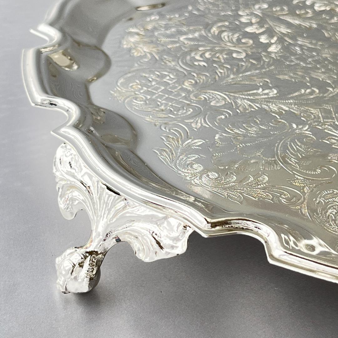 【QUEEN ANNE】 チッペンデールのケーキスタンド 3段