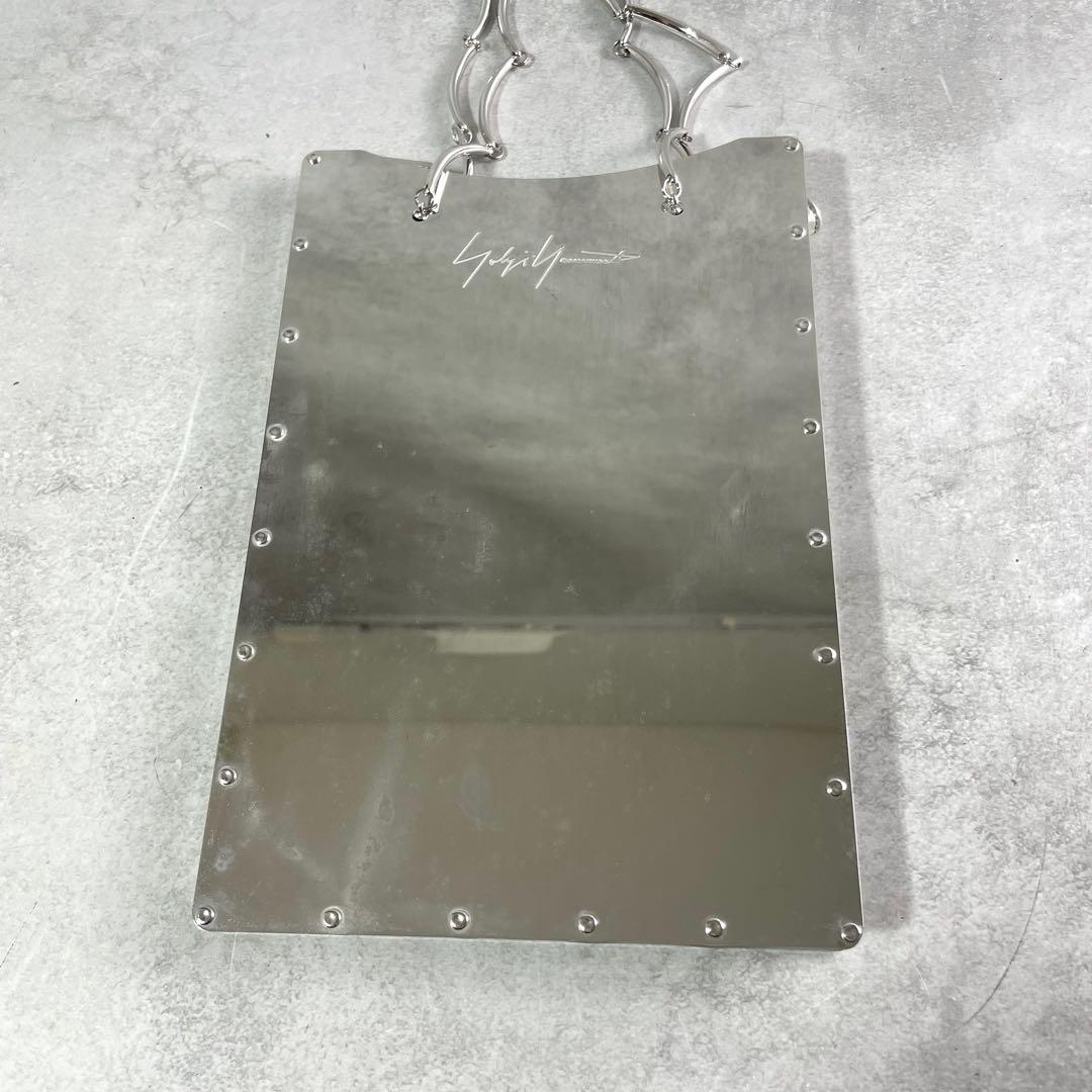 入手困難✨ ヨウジヤマモト ミラーバック ハンドバッグ ロゴ刻印 シルバー