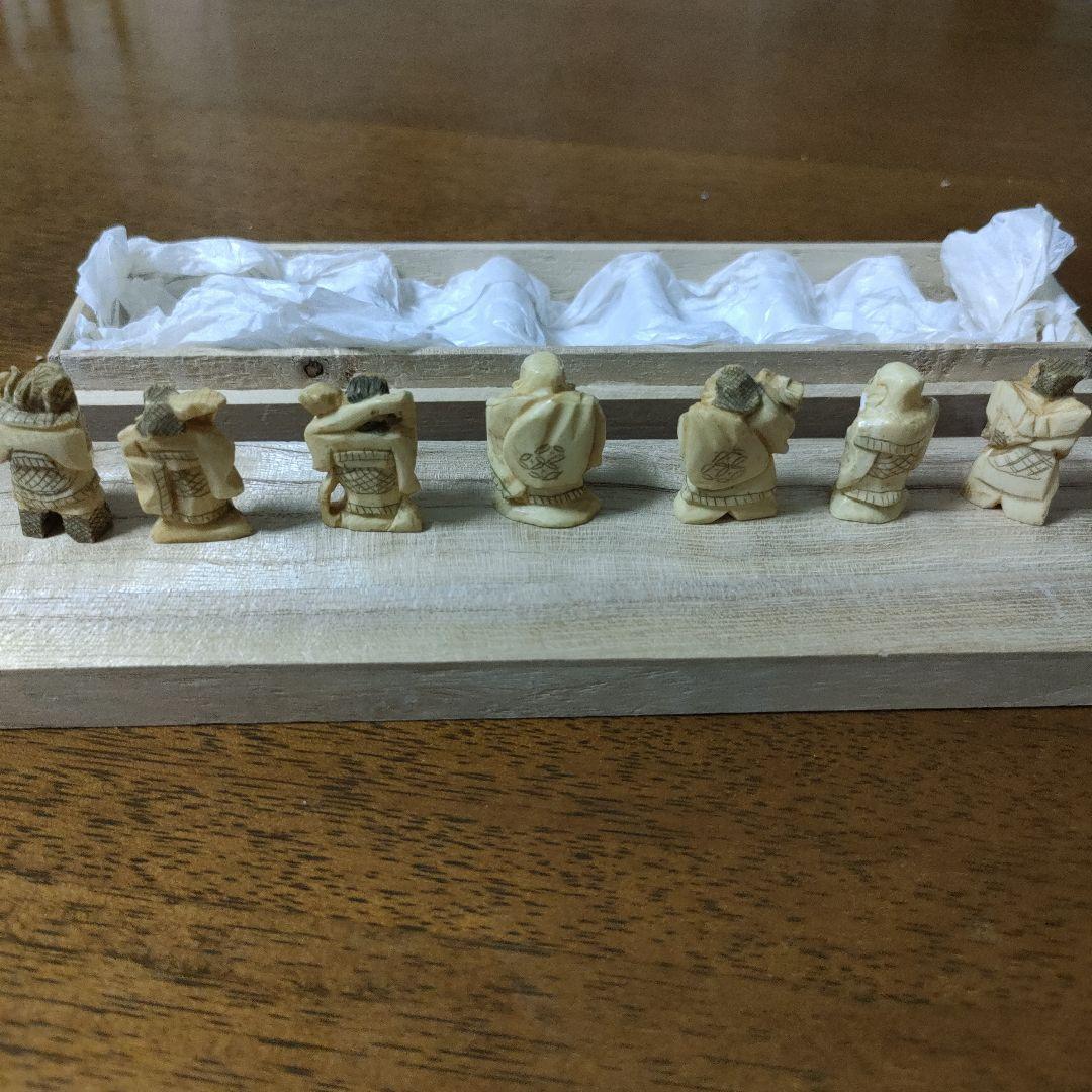 象牙色の七福神彫刻 7体セット　 中国骨董　アンティーク