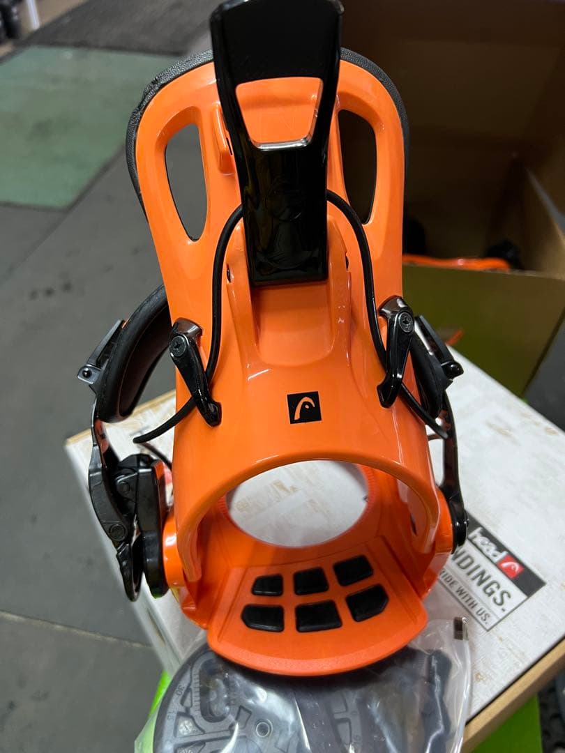 オレンジ スノーボード ビンディング Mサイズ