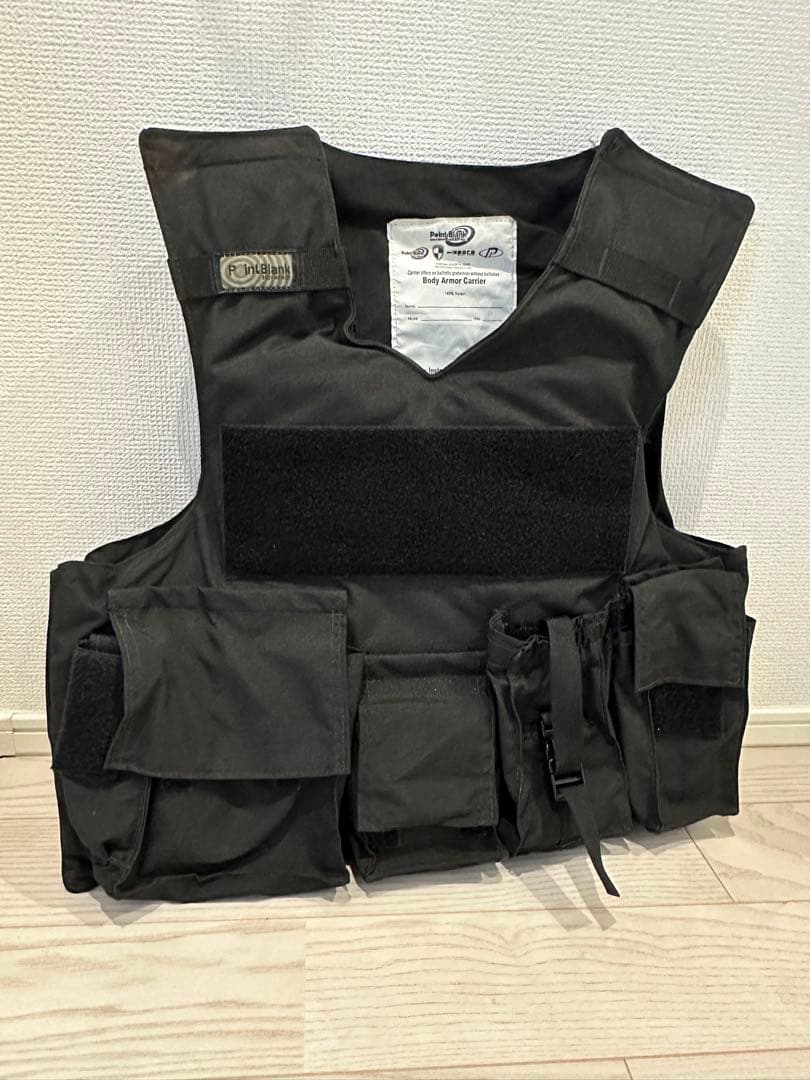 個人装備 POINTBLANK R20D