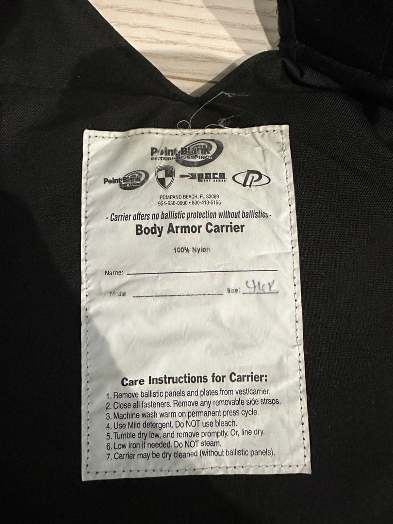 個人装備 POINTBLANK R20D