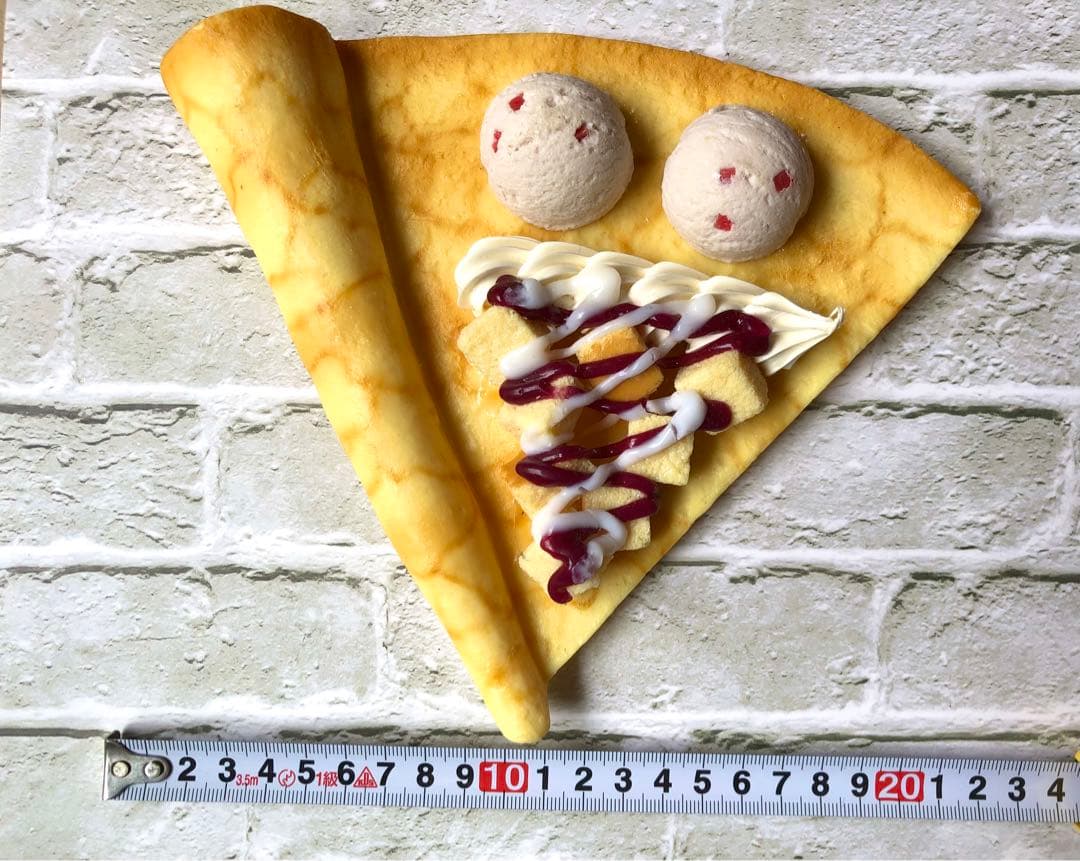 食品サンプル フルーツサンデー&ストロベリー&アイスクレープセット実物大です。