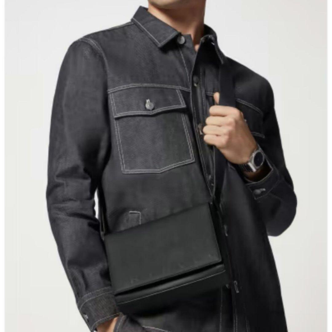 ✨完売品✨BVLGARI ブルガリ メッセンジャーバッグ 山下智久 総柄 レザー