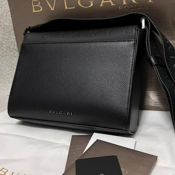 ✨完売品✨BVLGARI ブルガリ メッセンジャーバッグ 山下智久 総柄 レザー