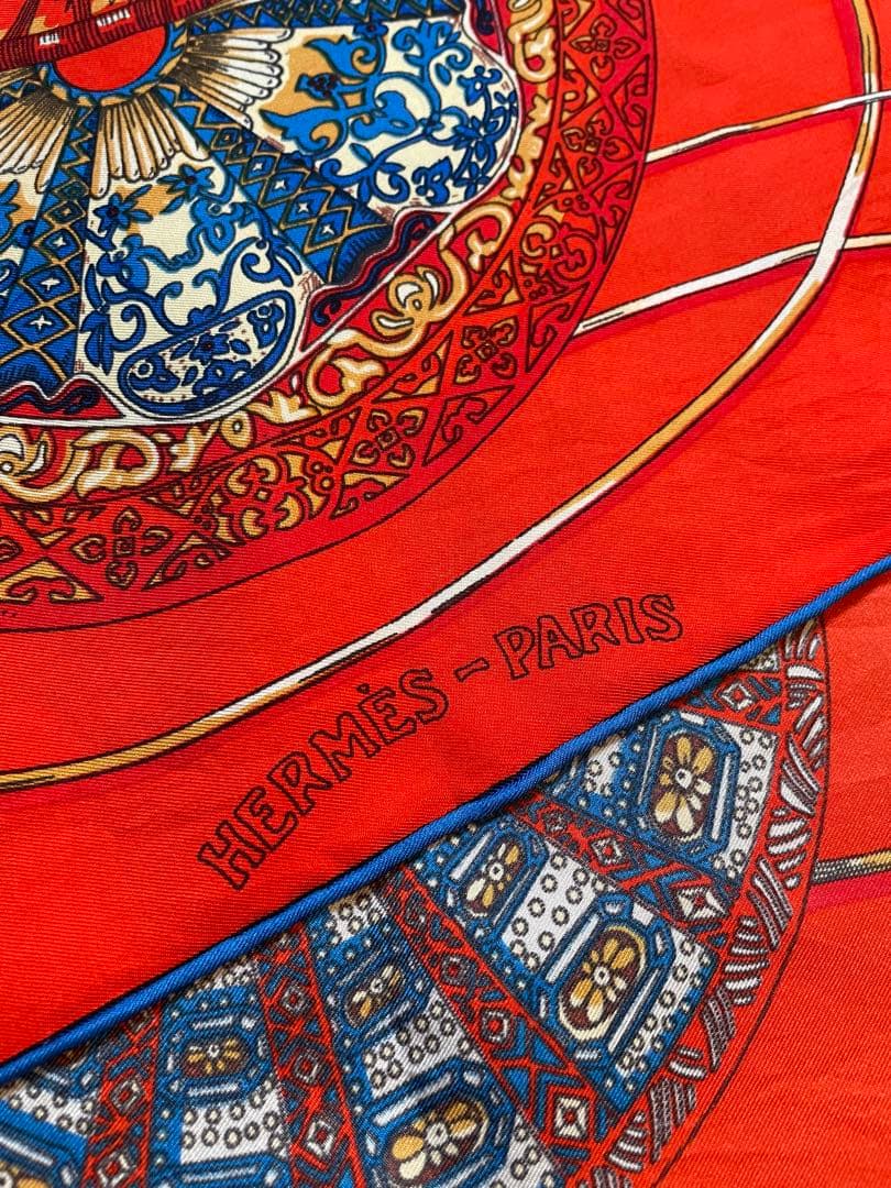 K*様 HERMES カレ90 天のドーム 2014カタログ付き