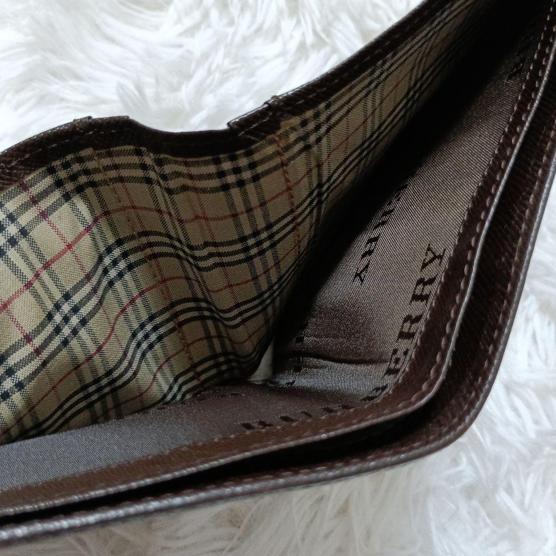 BURBERRY　バーバリー　二つ折り財布　レザー　ダークブラウン　ノバチェック
