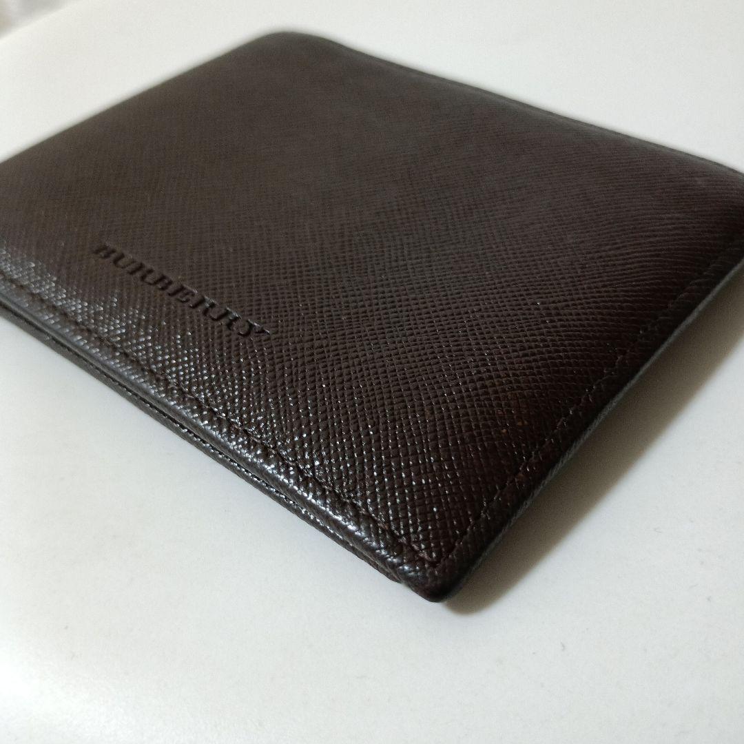 BURBERRY　バーバリー　二つ折り財布　レザー　ダークブラウン　ノバチェック
