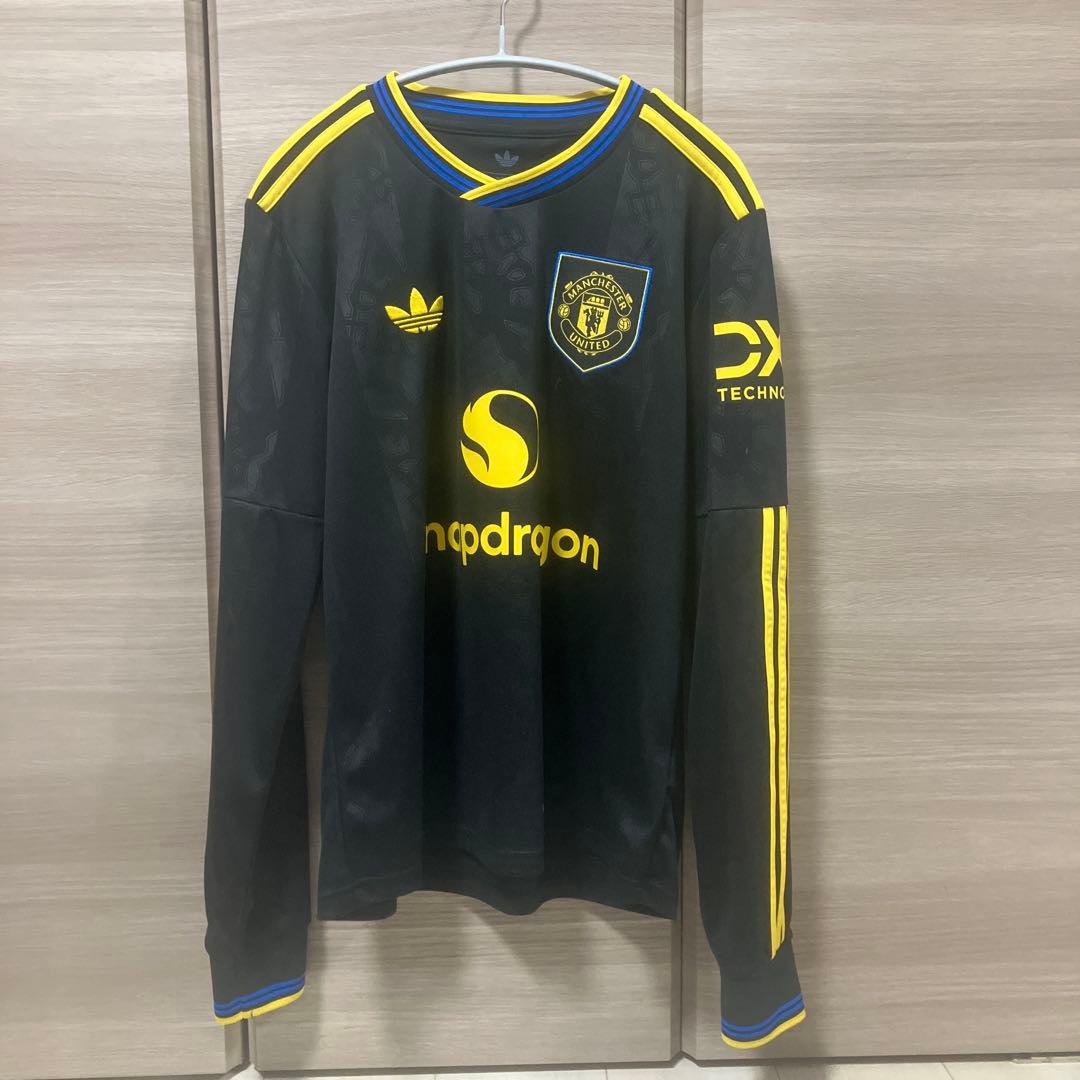 ふ*な様 マンチェスターユナイテッド 25-26 ユニフォーム 丈詰め有