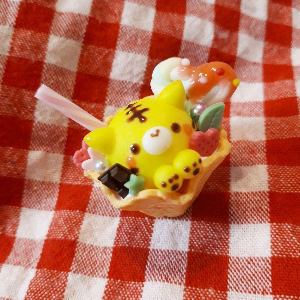 トラさん♡盛り沢山パフェ⑮