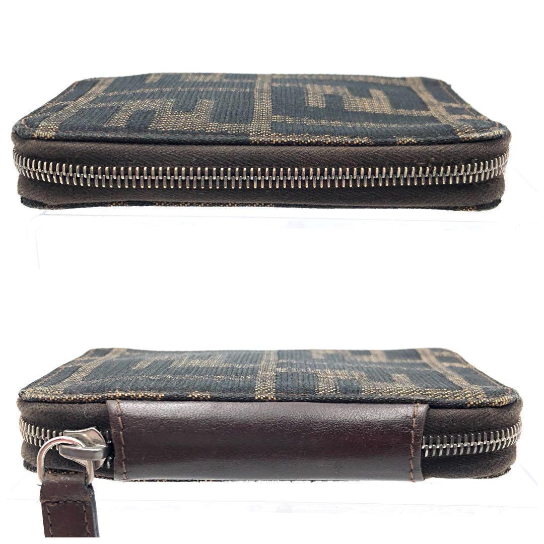 FENDI フェンディ キーケース ６連 ラウンド ファスナー ズッカ 柄