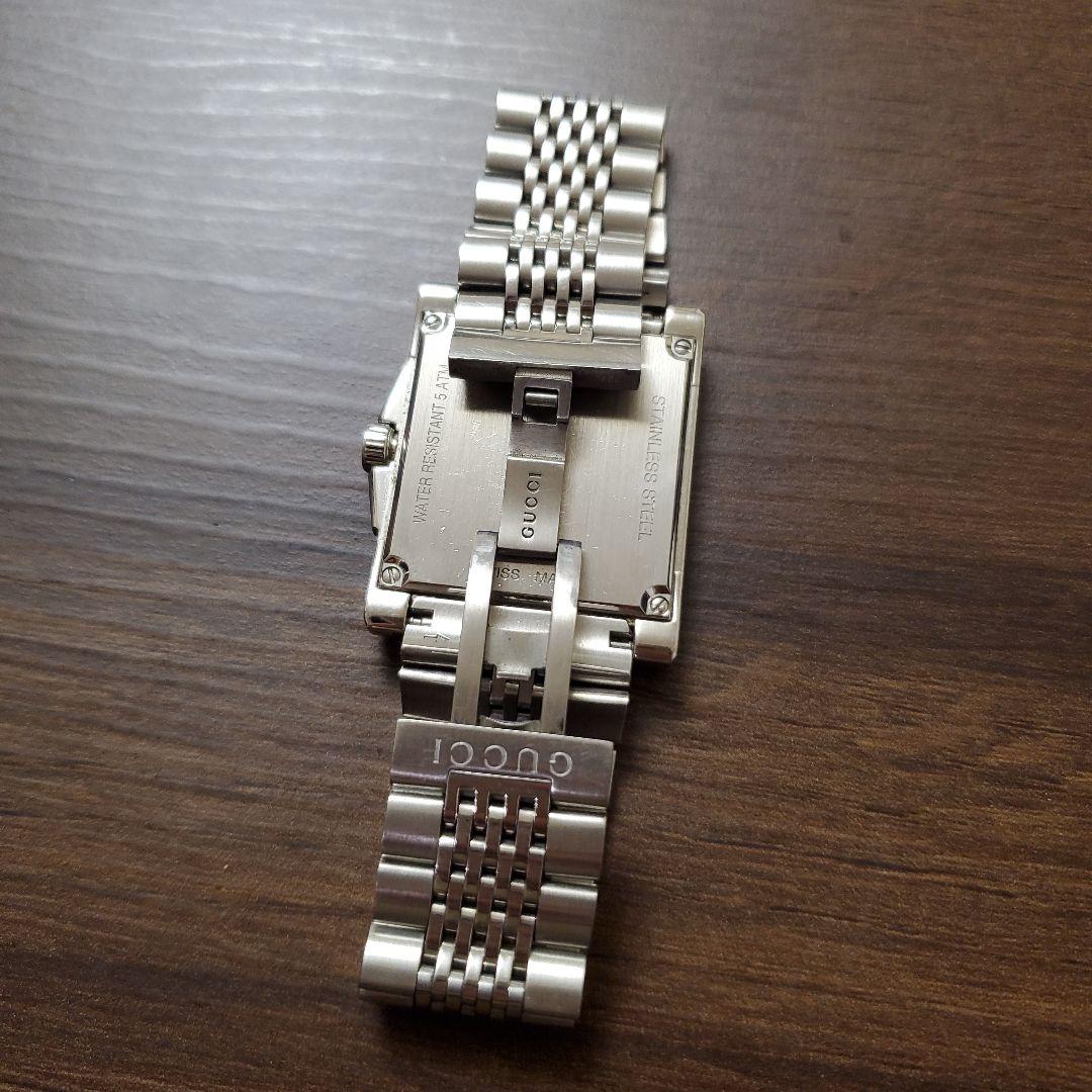 GUCCI スクエア型 時計