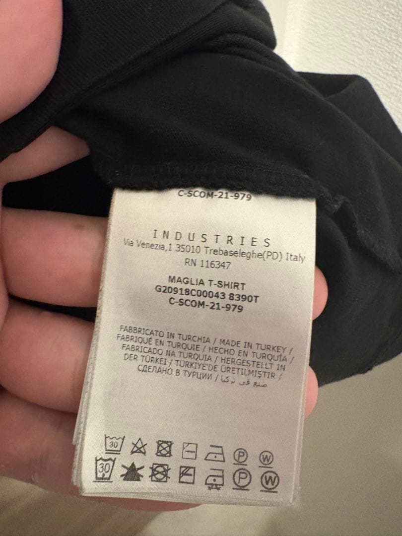 MONCLER 黒 Tシャツ ロゴ入り　XL