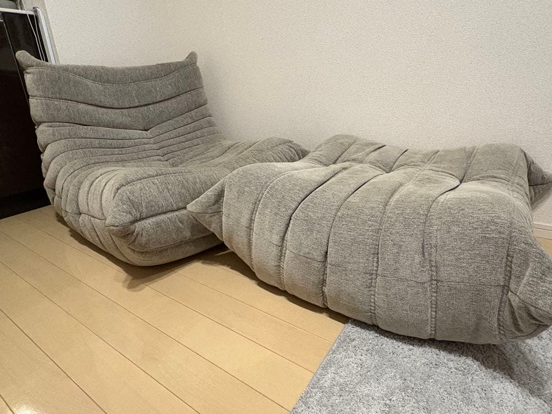 KLIA　リーンロゼ　トーゴ　ソファ、パフ　セット