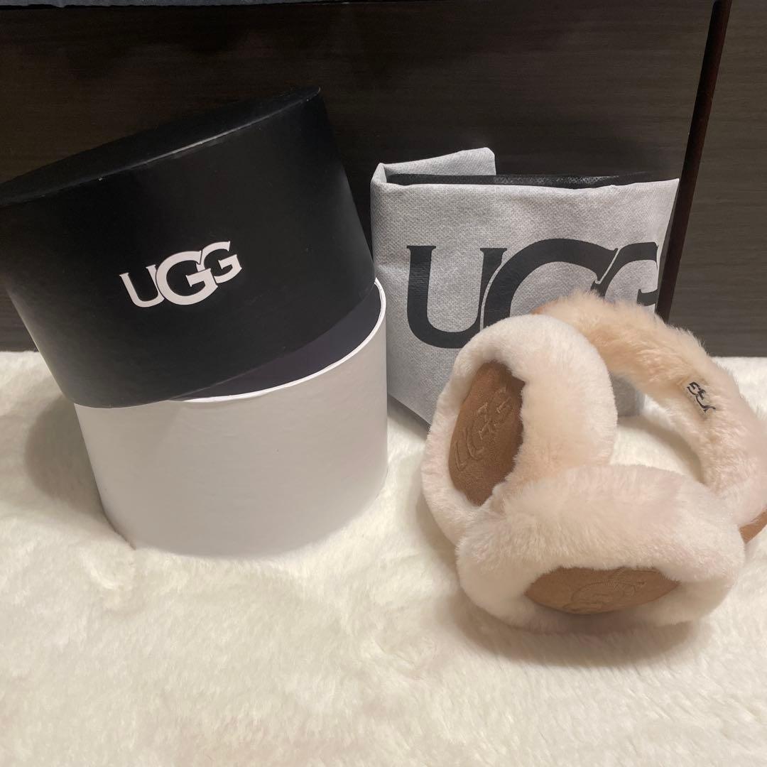 お*た様 正規品UGG イヤーマフ　箱、包装袋付き