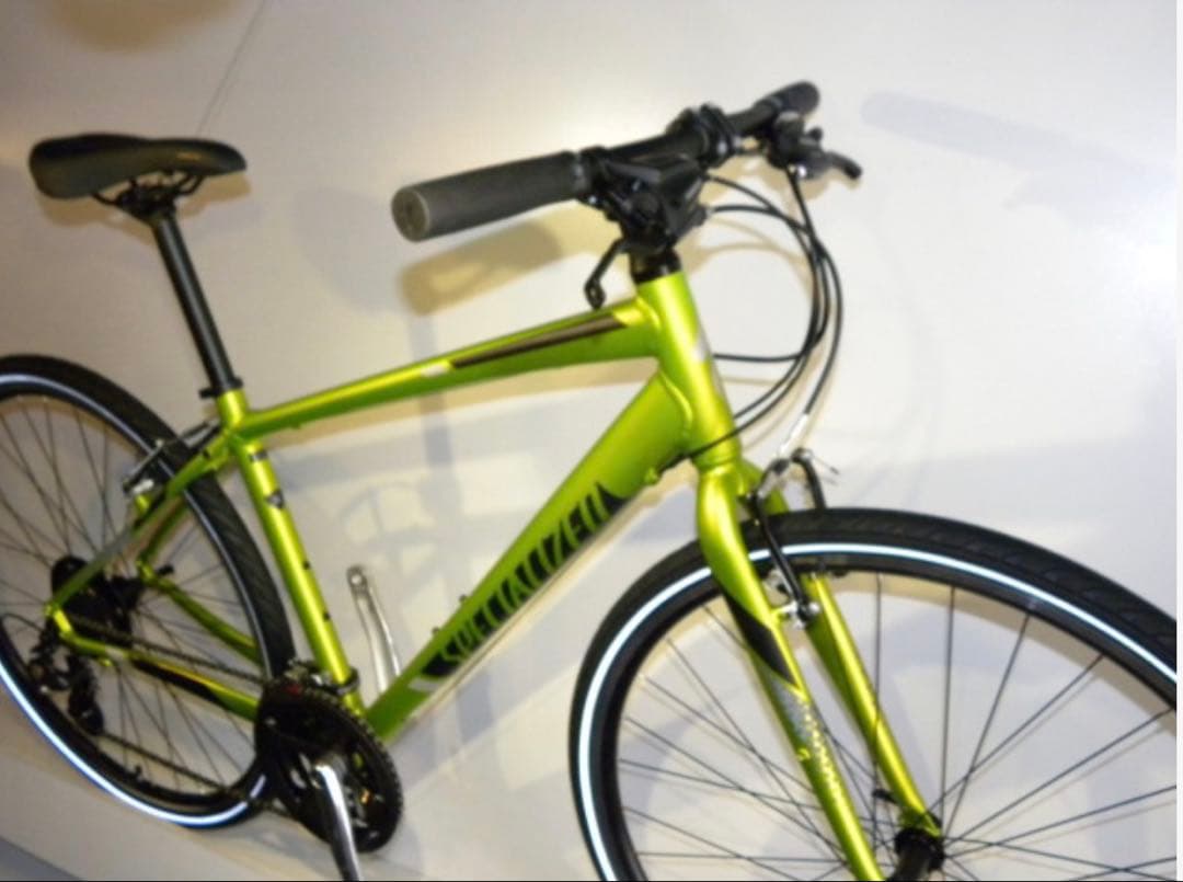 スペシャライズド　SIRRUS（シラス）Mサイズ　2017年モデル