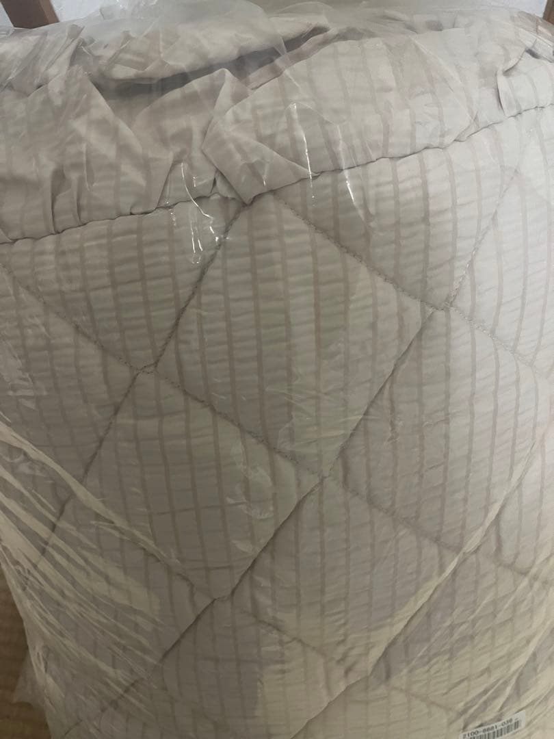 フリル　洗えるキルトラグ　大人可愛い　ラグ　カーペット　カバー