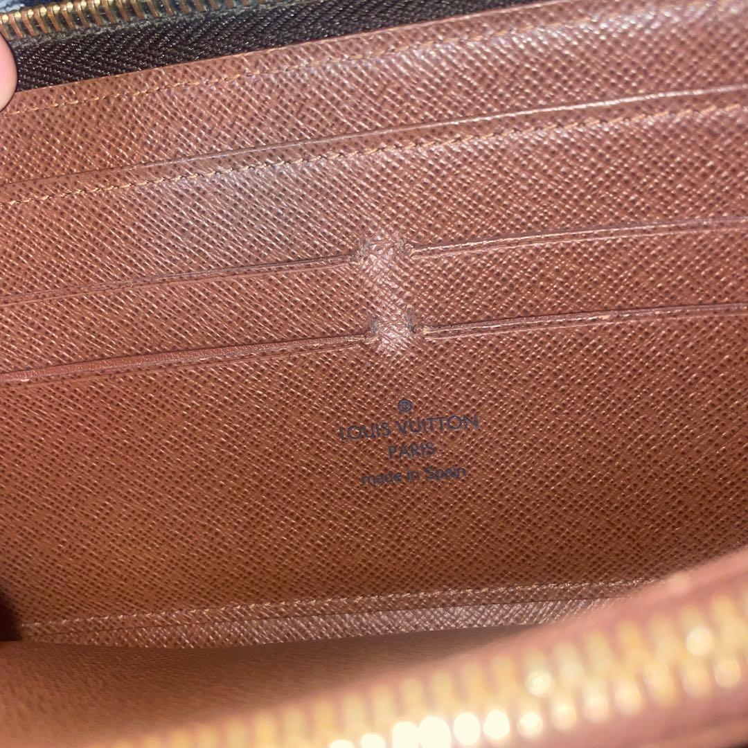 LOUIS VUITTONルイヴィトンモノグラムジッピーウォレット長財布