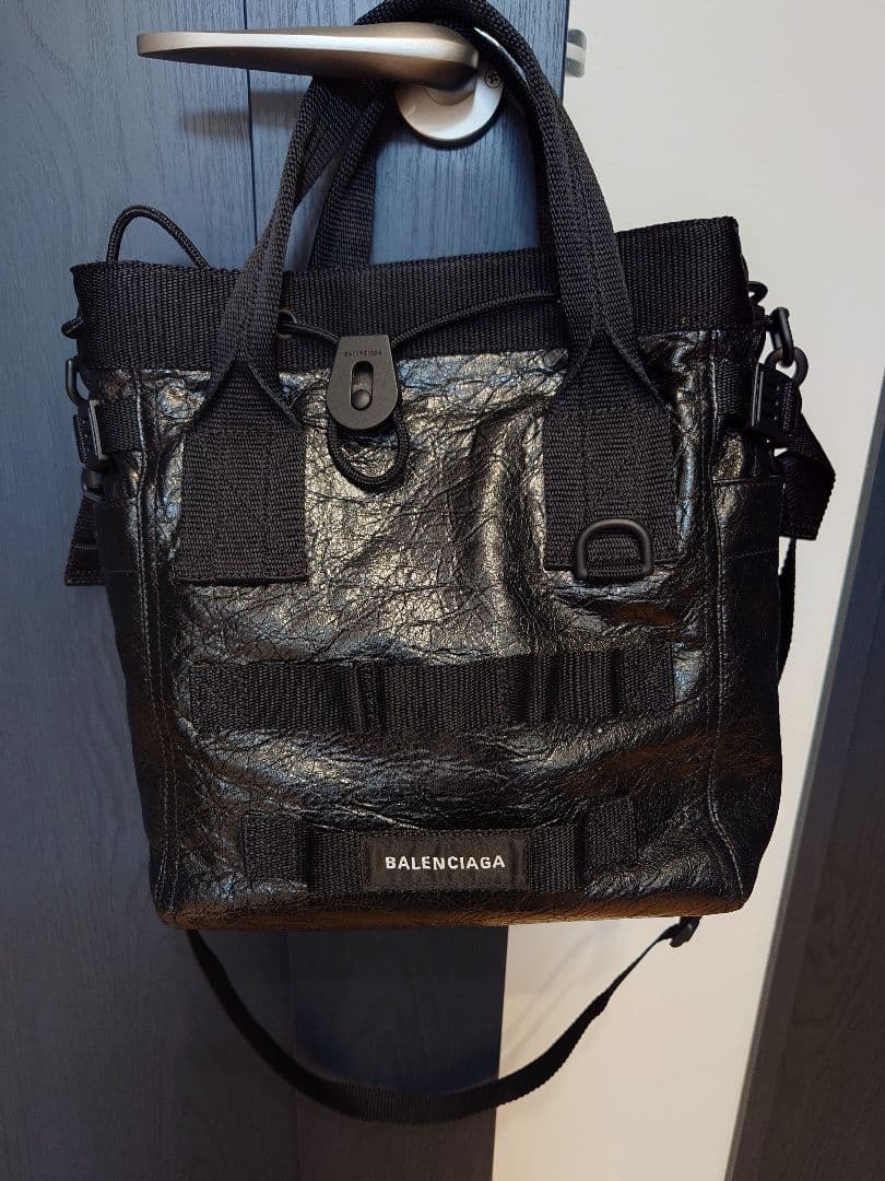 札幌丸井バレンシアガ購入。アーミートートバック