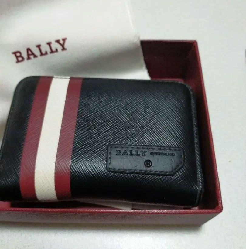 BALLY ケース 　希少赤白ライン　小銭入れ　メンズ　箱あり