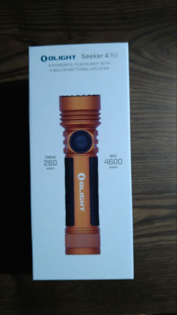 OLIGHT Seeker 4 Pro 懐中電灯 4000ルーメン オレンジ