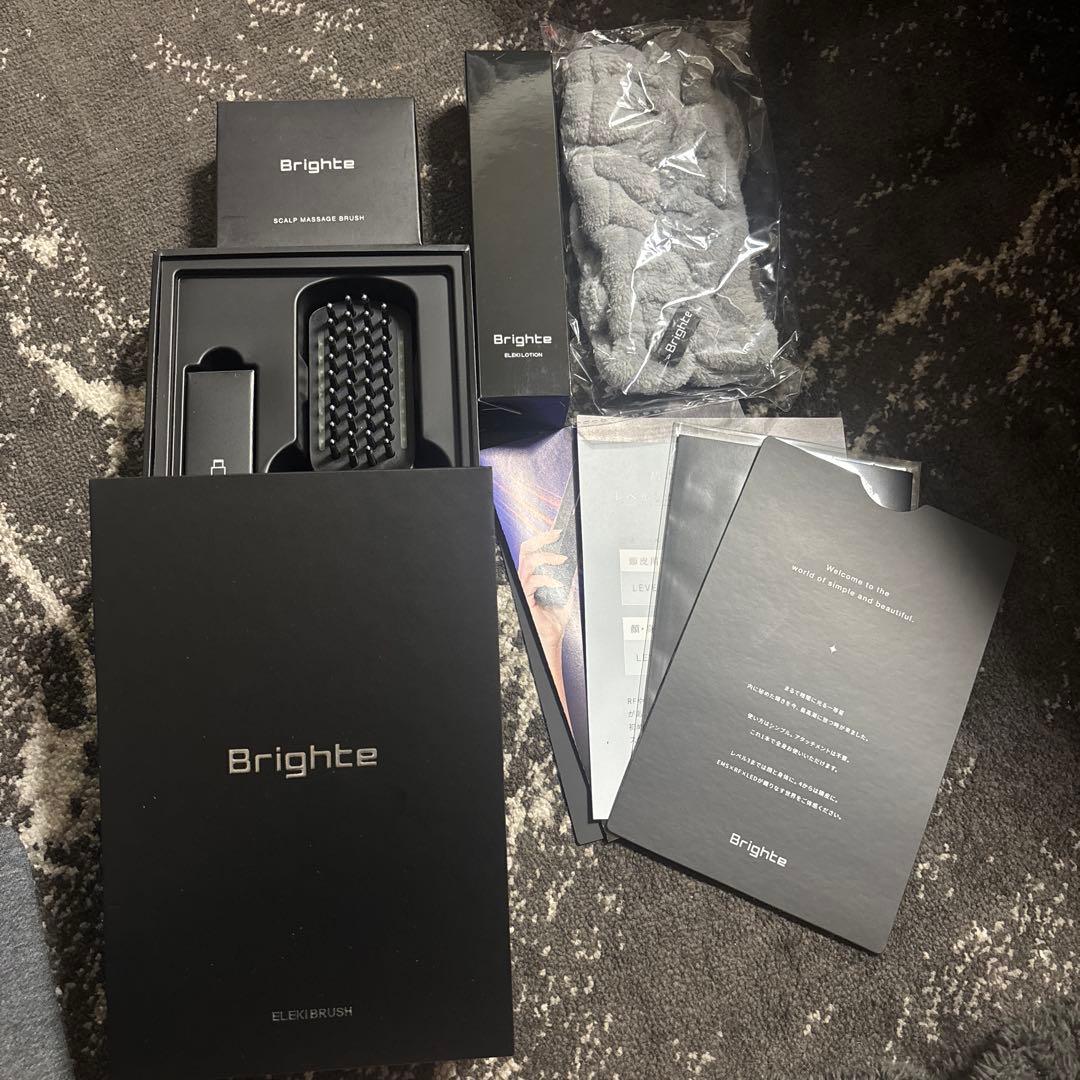 M*s様 Brighte(ブライト) ELEKI BRUSH（旧型） 美顔器 E