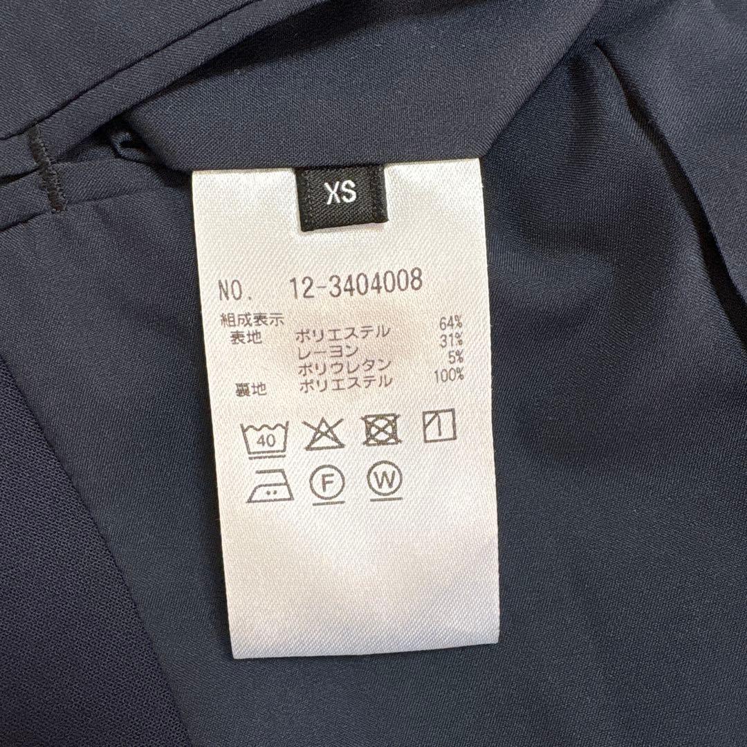プラステ　ウォームリザーブ　パンツスーツ　ネイビー　XS