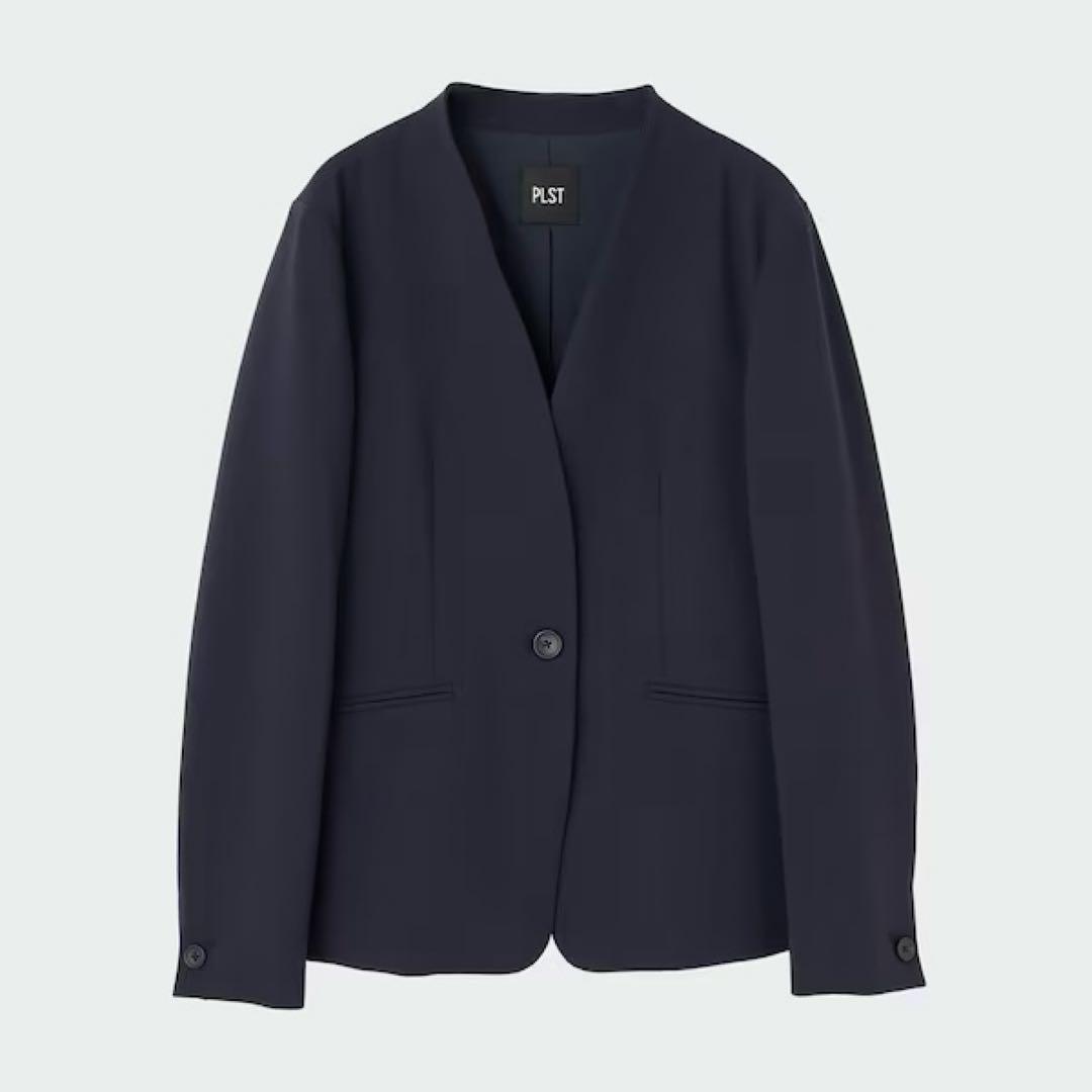 プラステ　ウォームリザーブ　パンツスーツ　ネイビー　XS