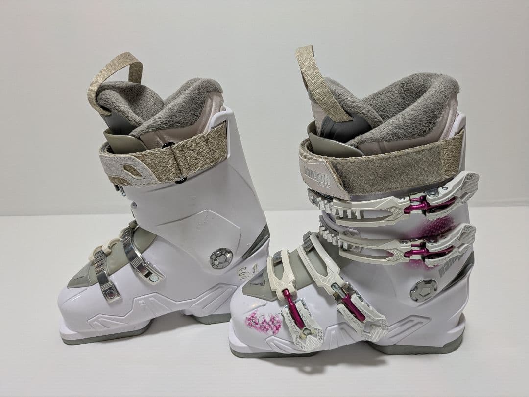 ほぼ未使用　SALOMON　板とストック　学生・レディース用セット