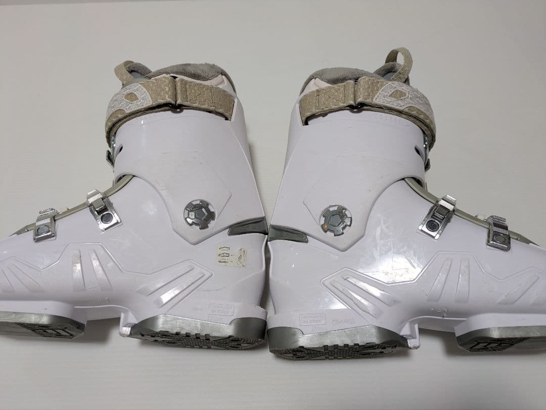 ほぼ未使用　SALOMON　板とストック　学生・レディース用セット