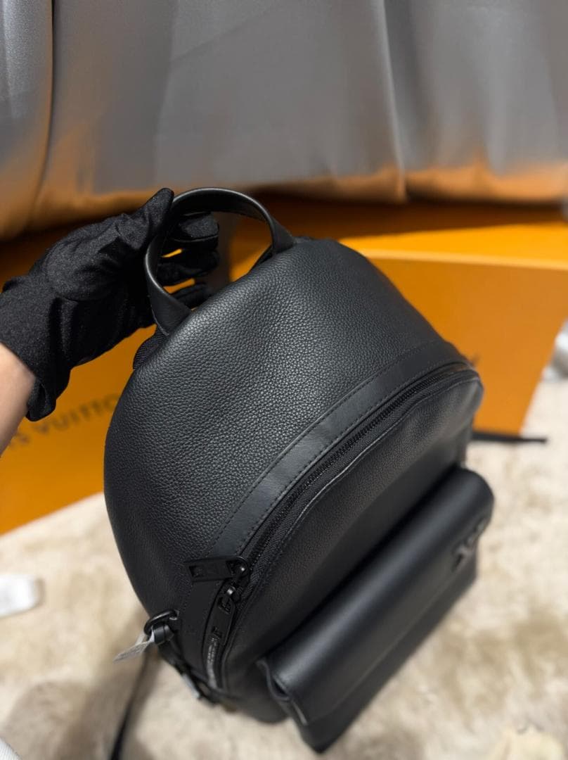 ルイヴィトン M57079 ディスカバリー タイガ~~